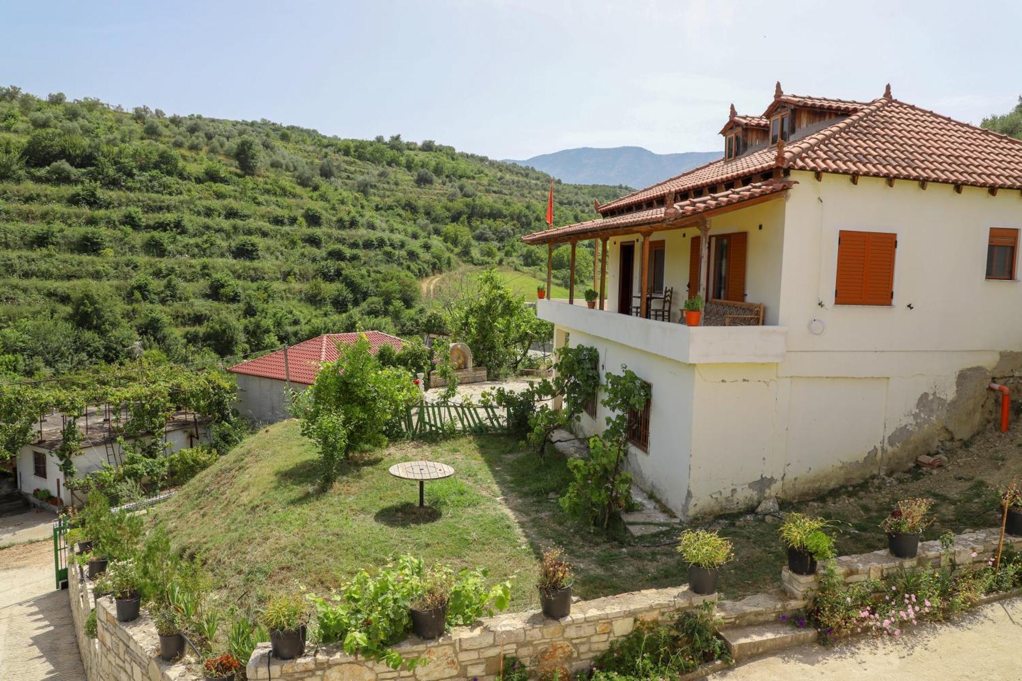 Villa Romario Берат Экстерьер фото