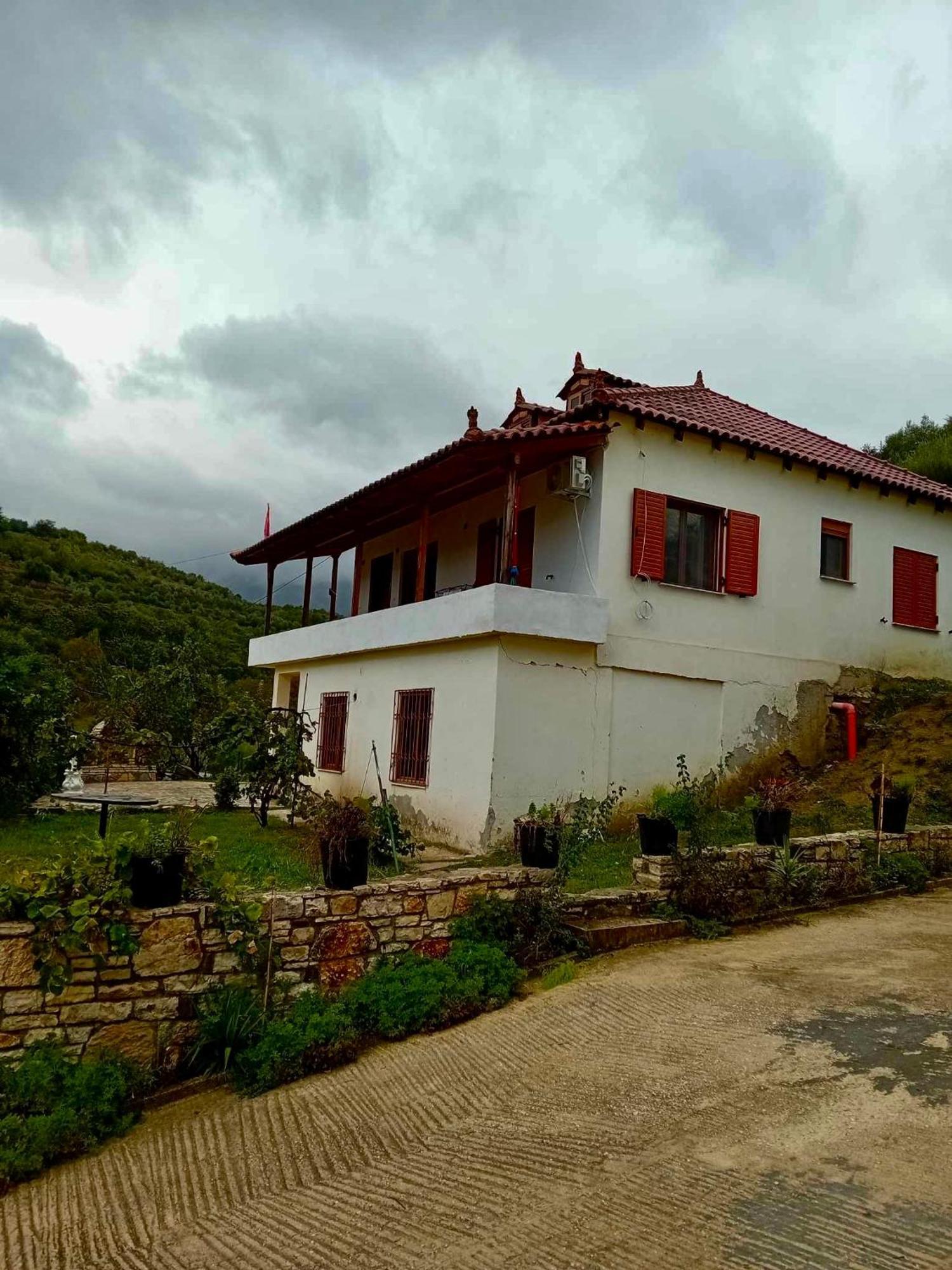 Villa Romario Берат Экстерьер фото